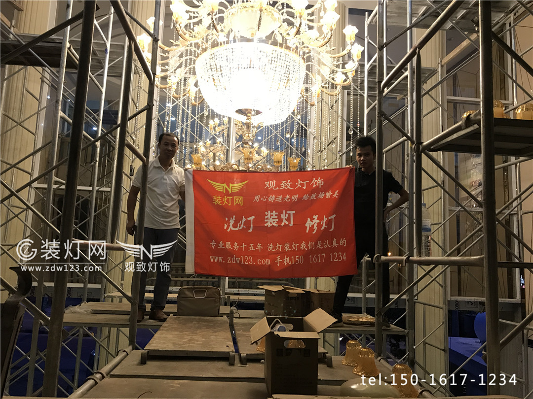 柬埔寨灯具安装现场